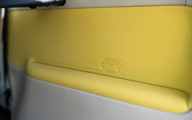 Volkswagen ID.Buzz cena 245877 przebieg: 8, rok produkcji 2022 z Dęblin małe 667